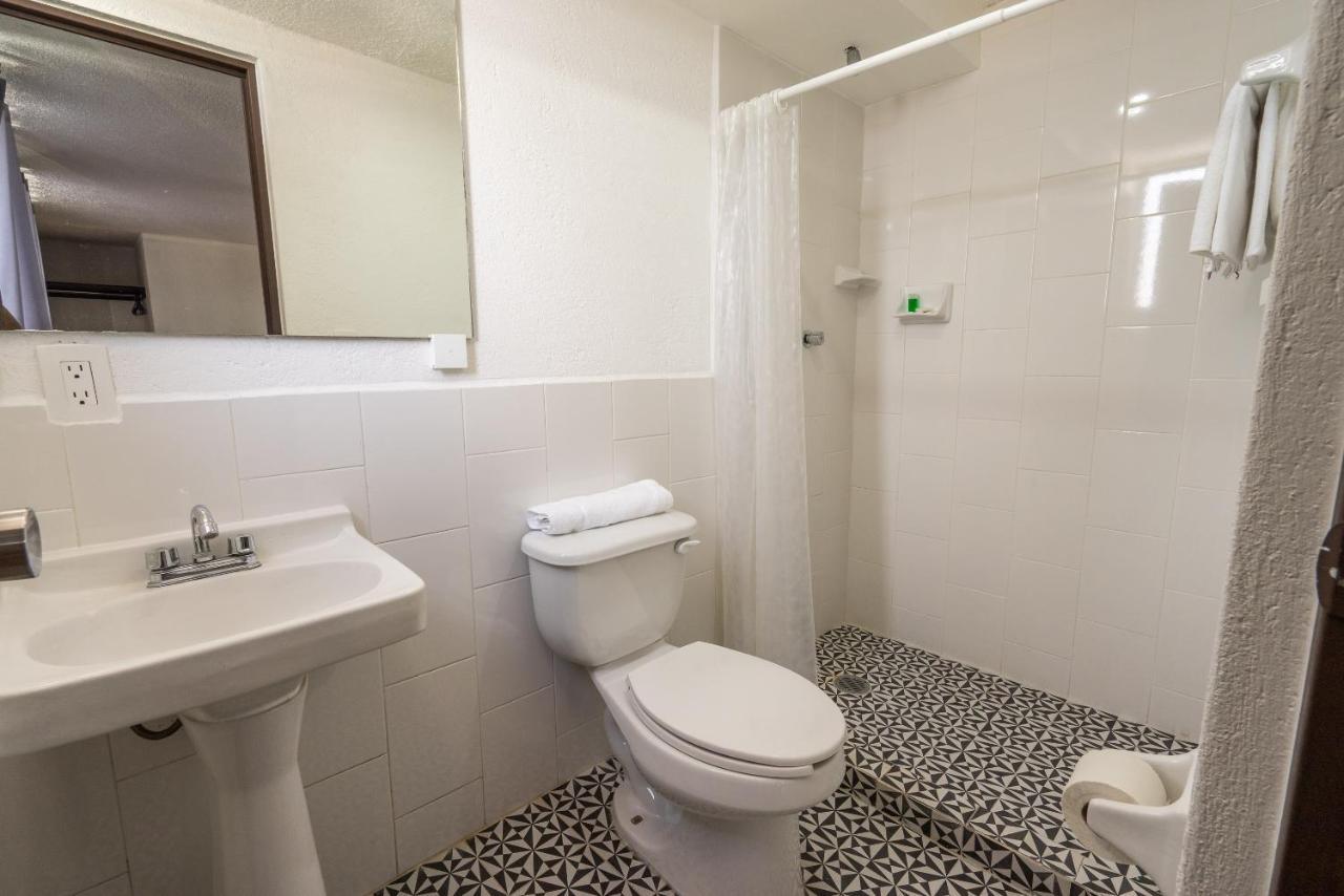 Hotel Delf-Inn Cuernavaca Dış mekan fotoğraf